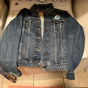 Levi Dolphins NFL jacket (womens xxl)